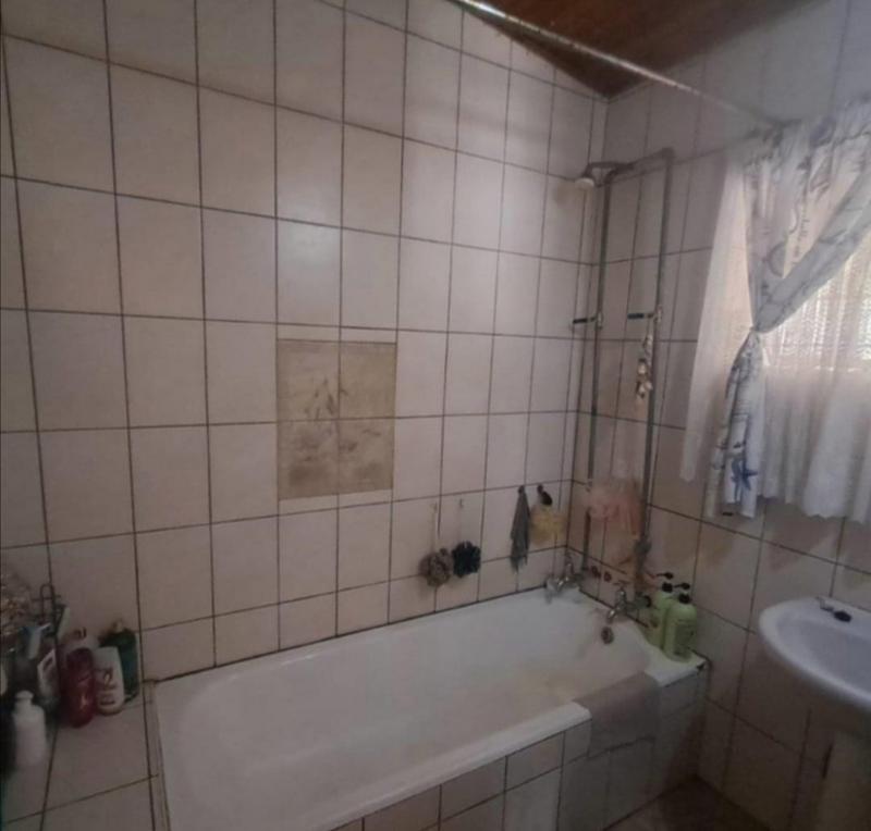 3 Bedroom Property for Sale in Sasolburg Free State